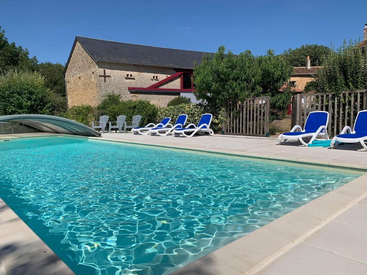 Bed and Breakfast La Jariette Airvault Exterior foto